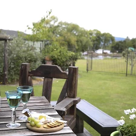 Roselake Retreat Роторуа Екстериор снимка